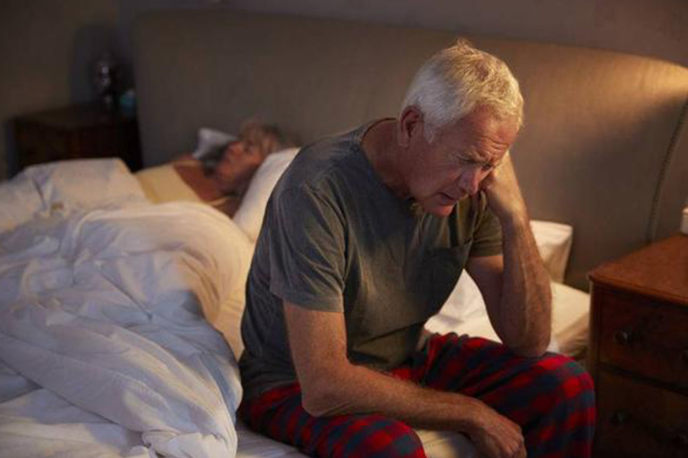 眠れない時にメラトニンを摂取してもいいですか?